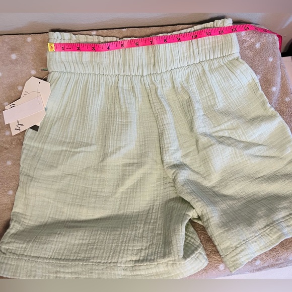 New w/ Tags Women's Wonderly High Waist Cotton Gauze Shorts Sz S Hazy Sage Color - Picture 2 of 9
